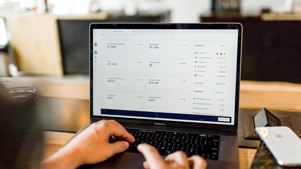 contabilidad de su empresa desde la web con Yooz y a3erp